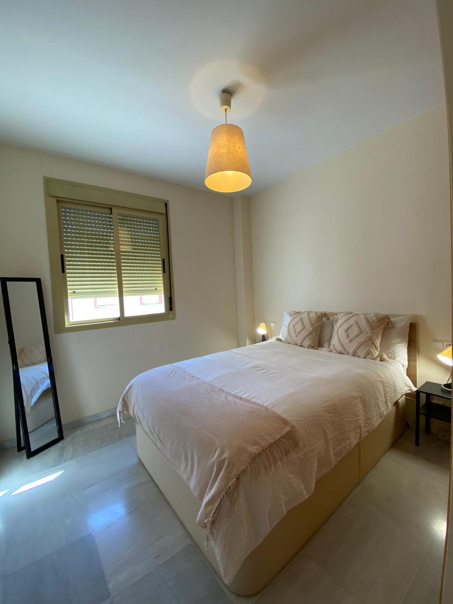 Ferienwohnung Ac Mosqera Triana Sevilla Exterior foto